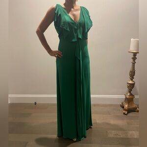 BCBGMAXAZRIA Green V-Neck Ruffled Maxi Dress - Women
